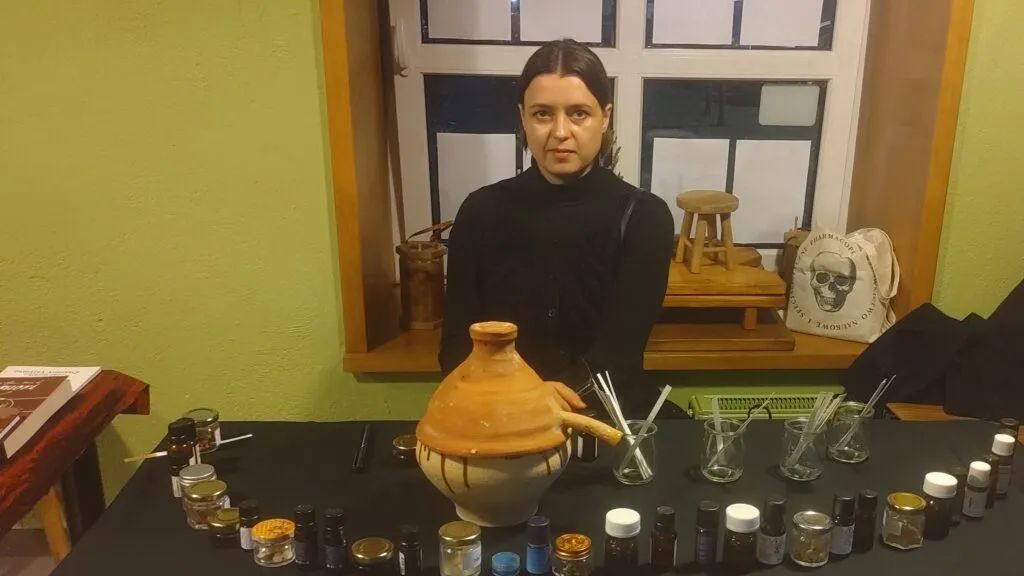 Aromarta warsztaty zapachowe, wykłady, webinaria